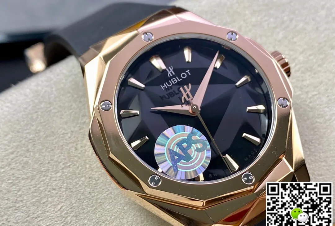 Hublot Classic Fusion 550.OS.1800.RX.ORL19 APS Factory 1:1 Best Edition Replica Watch Black Rubber Strap